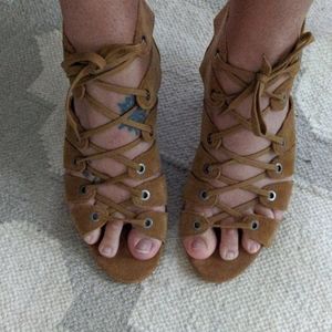 Lucky Brand Genevieve lace-up sandals. Sz 6.5